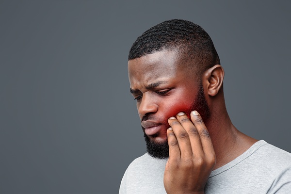 What To Expect When Visiting An Emergency Dentist: A Patient’s Framework